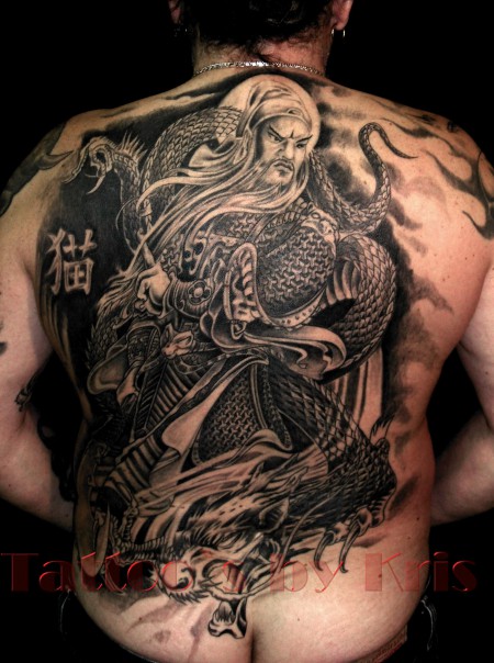 Rücken mann tattoo motive Maori Tattoo