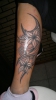 Tribal mit Lilien 