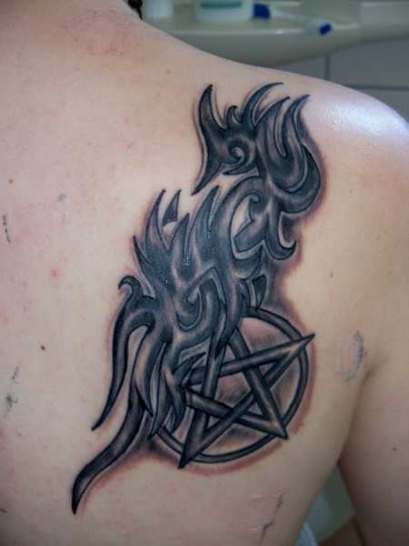 Tirbal Pentagram, Gurke überstechen