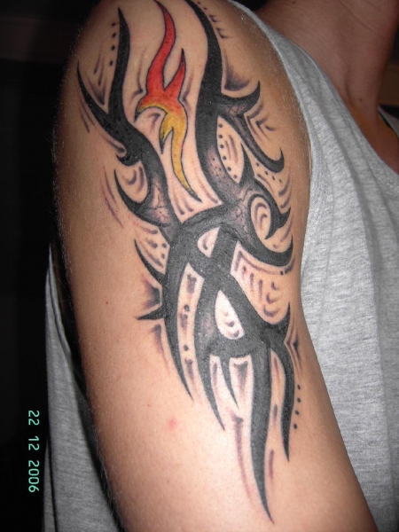 Erstes Tattoo, Tribal