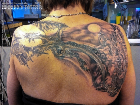 drachen-Tattoo: Zeit der Drachen