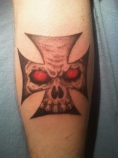 iron cross skull