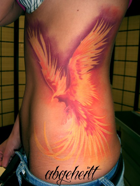 phoenix-Tattoo: Phoenix - abgeheilt und 9 Monate alt
