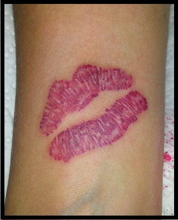 Suchergebnisse für 'Kussmund'Tattoos TattooBewertung.de Lass