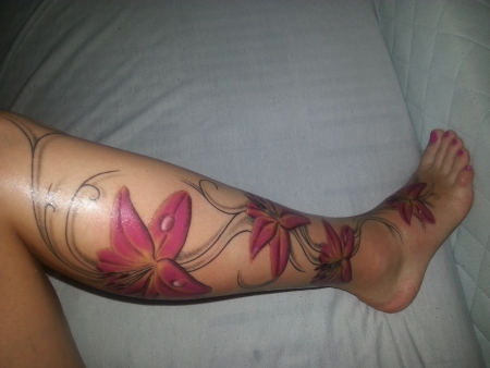 blumenranke-Tattoo: Meine Blumenranke <3
