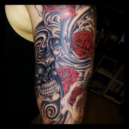 totenkopf sleeve