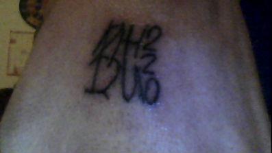 Mein Handtattoo was sich sehen lassen kann !
