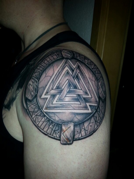 Viking valknut