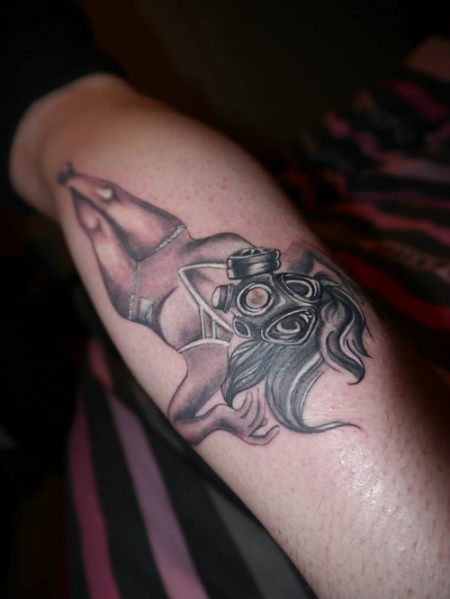 Pin up-Gasmaske