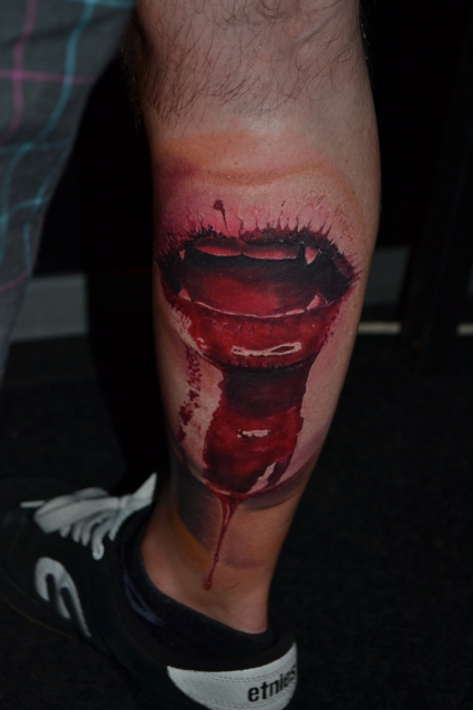 VAMPIRE LIPS