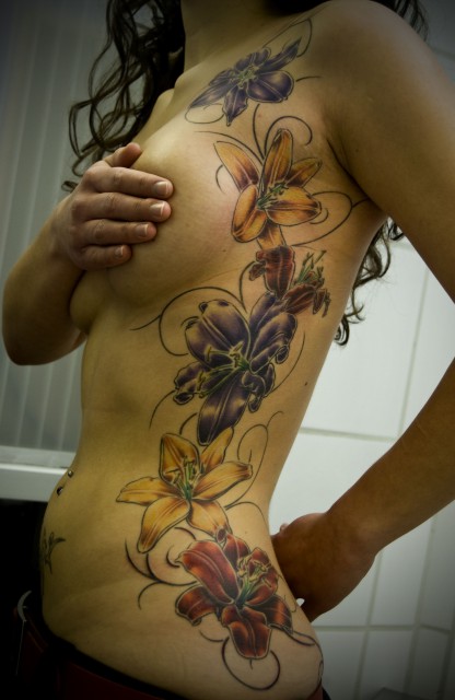 Tattoos Zum Stichwort Blumen Tattoo Bewertungde Lass Deine