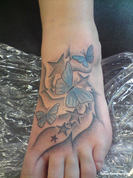 Mein Tattoo - Schmetterlinge und Sternchen