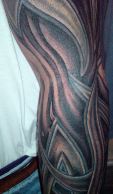 Bild 1. Tattoo neu überarbeitet