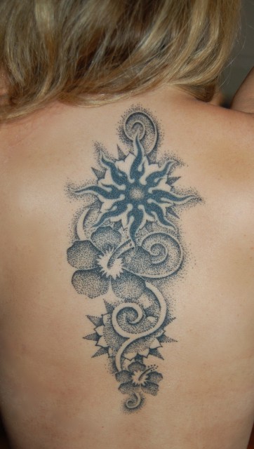 sonne-Tattoo: Erweiterung Sonne mit Dotwork