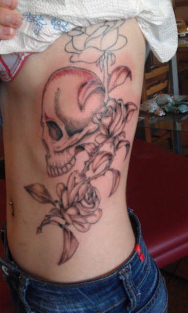 rose mit schädel