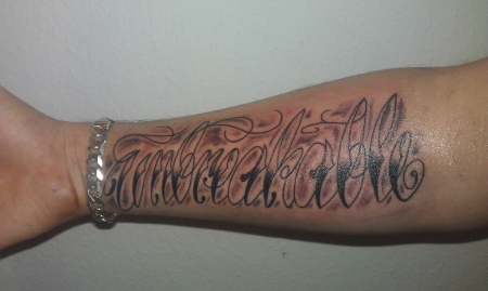 Mann unterarm schrift tattoo Tattoo Unterarm