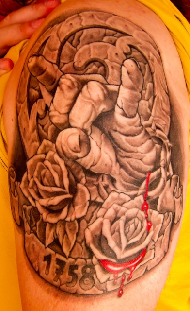 schulter maori-Tattoo: Lebenslauf