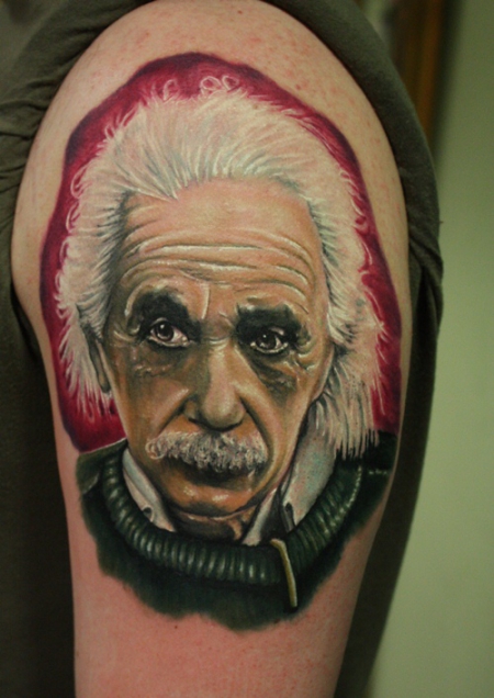 Albert Einstein von Victor Hell Yeah Tattoos