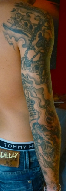 Full Sleeve B&G