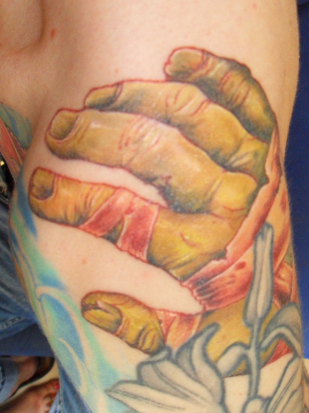kalte Hand auf der Schulter 2