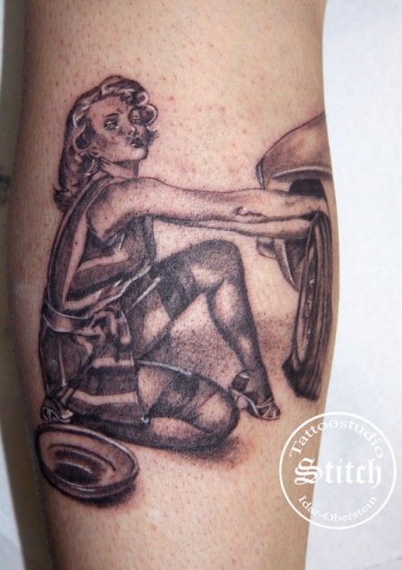 Pin Up