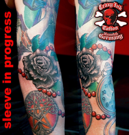 Sleeve das Fünfte, Rose mit Perlen!