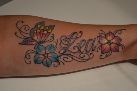 Tattoos blumen namen mit Namen Tattoos