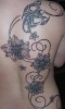 Skorpion und Blumen