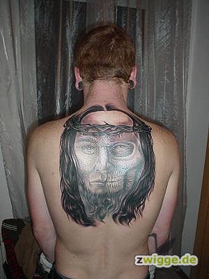 Jesus bild von 2007  Von tattoos und pierc hospital zwickau