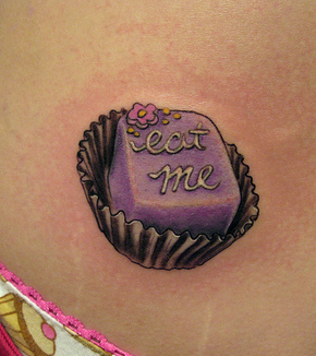 biene-Tattoo: Eat me / Muffin / Cupcake