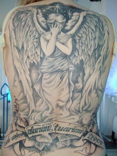 Rücken engel teufel tattoo 