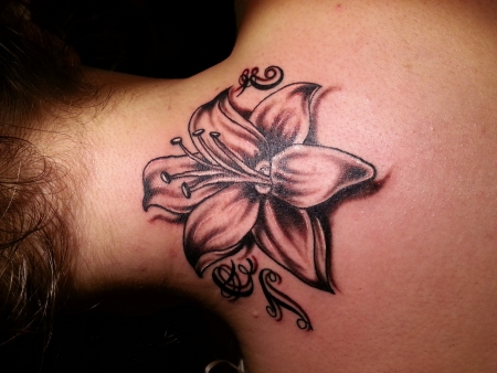 Blüten Tattoo 
