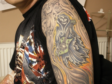 Sleeve 1