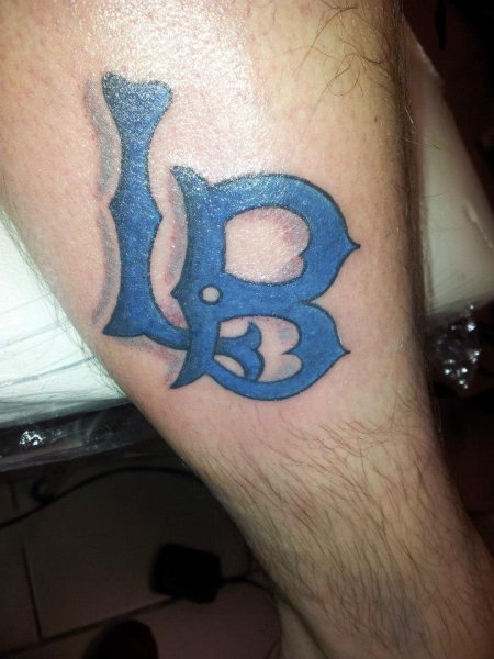 LB