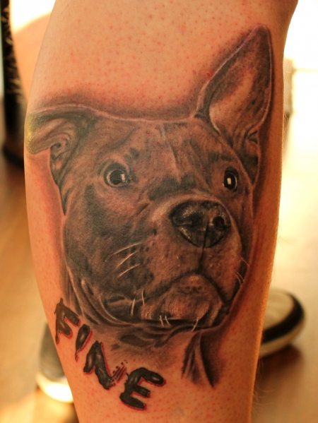 hund-Tattoo: Hund