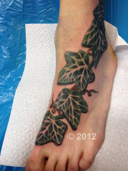 Spann-Knoechel, erstes Tattoo