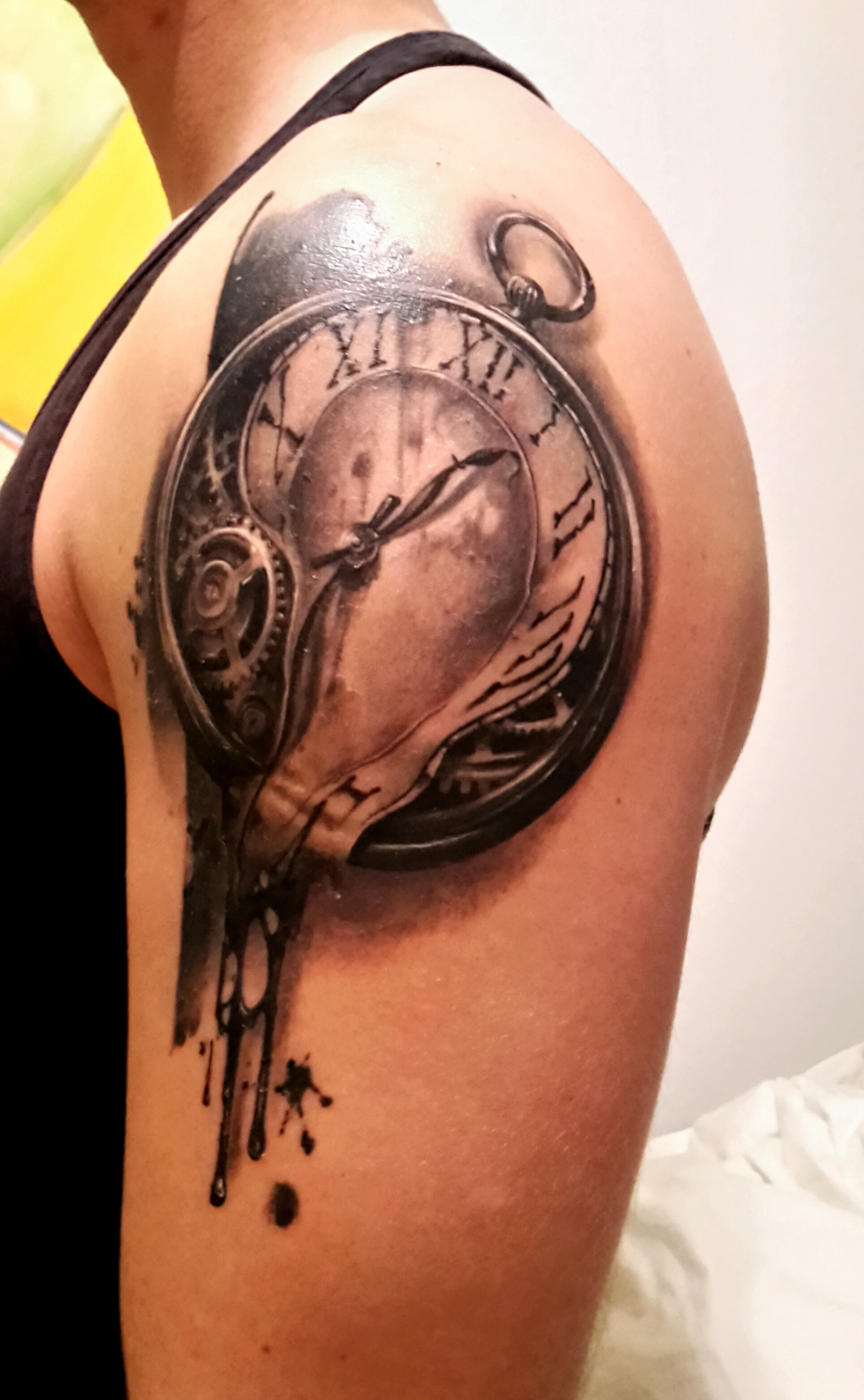 Uhr tattoo dali Dalí's soft