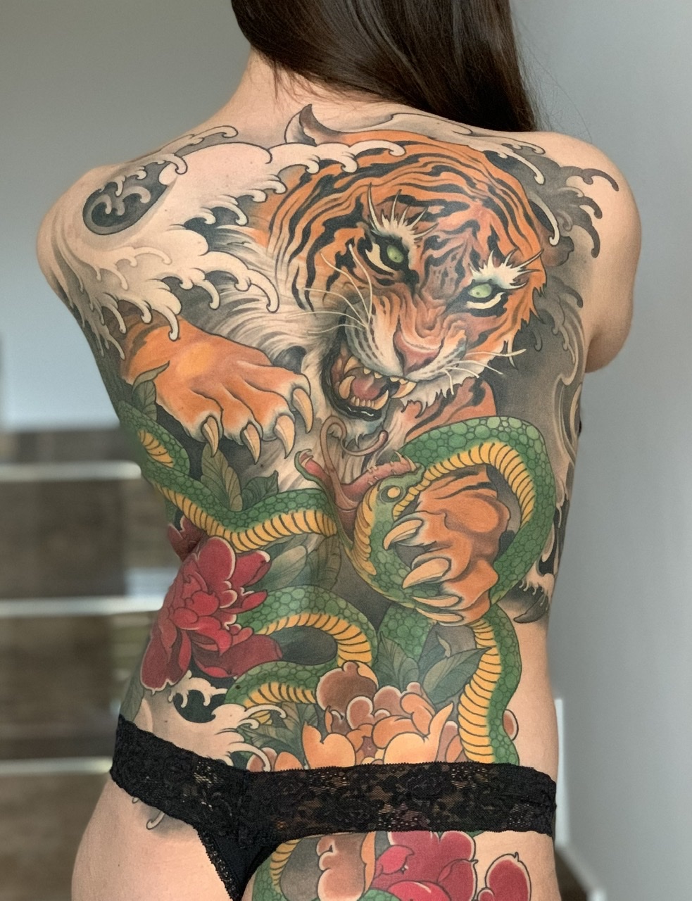 Beste Rucken Tattoos Tattoo Bewertung De Lass Deine Tattoos Bewerten