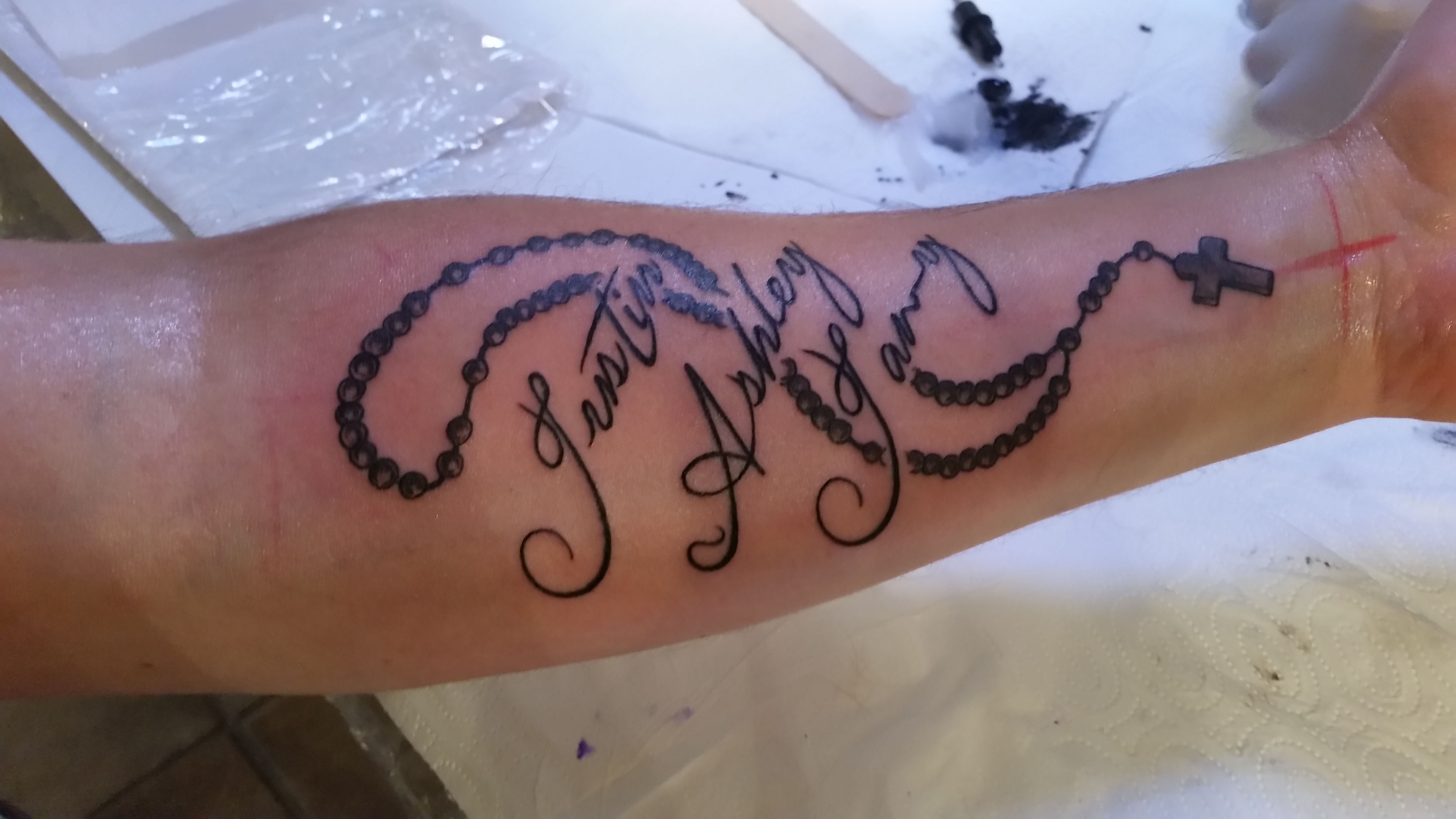 Tattoos Unterarm Kindernamen