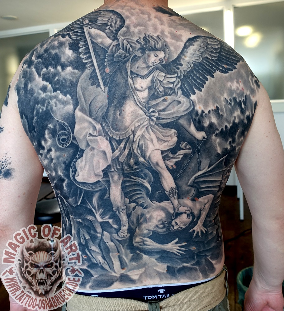 Beste Religiose Tattoos Tattoo Bewertung De Lass Deine Tattoos Bewerten