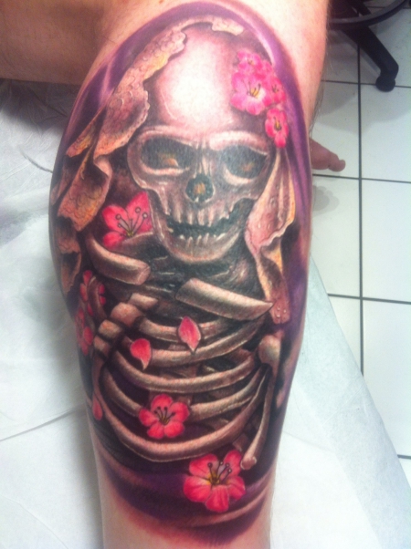 Totenkopf/Skull/Gerippe mit Blumen