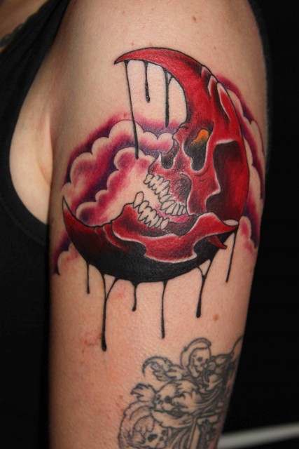 deathpunk: mond | Tattoos von Tattoo-Bewertung.de