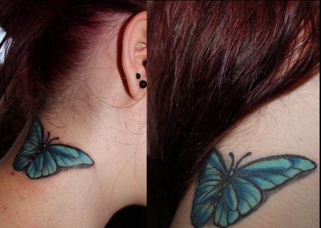 Schmetterling am Hals