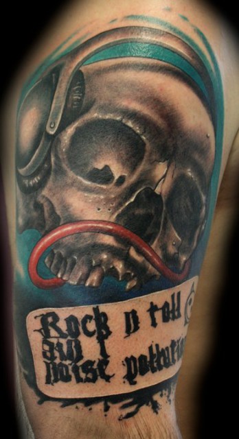 Skull + Rock n roll aint noise pollution 