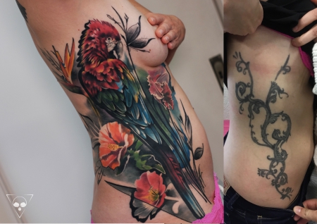 Cover up 4 Monate verheilt - Papagei und exotische Blumen