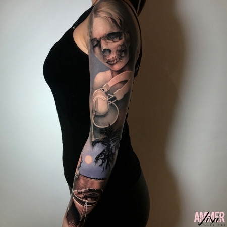 Sleeve