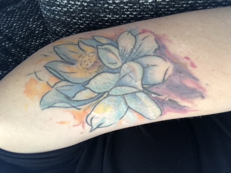 Lotus Blume Cover Up