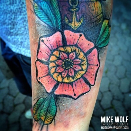 www,facebook.com/mikewolftattoo