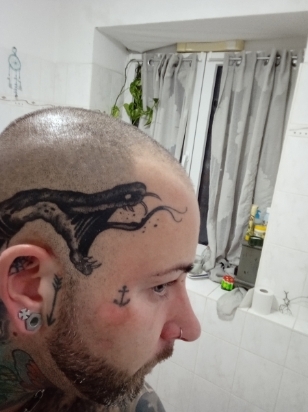 Mein erstes Kopf Tattoo