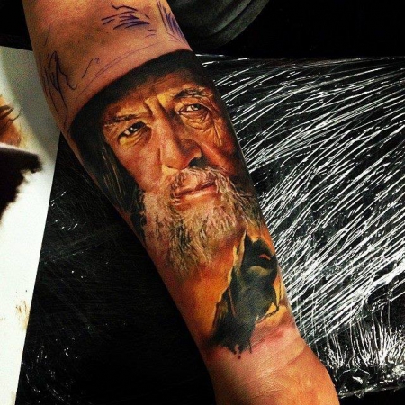 Gandalf Unterarm in Progress www.facebook.com/artfaktors